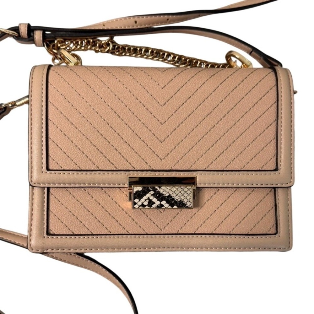 ALDO Laisbyyx Blush Pink Quilted Crossbody Bag Wallet Purse Chain Strap